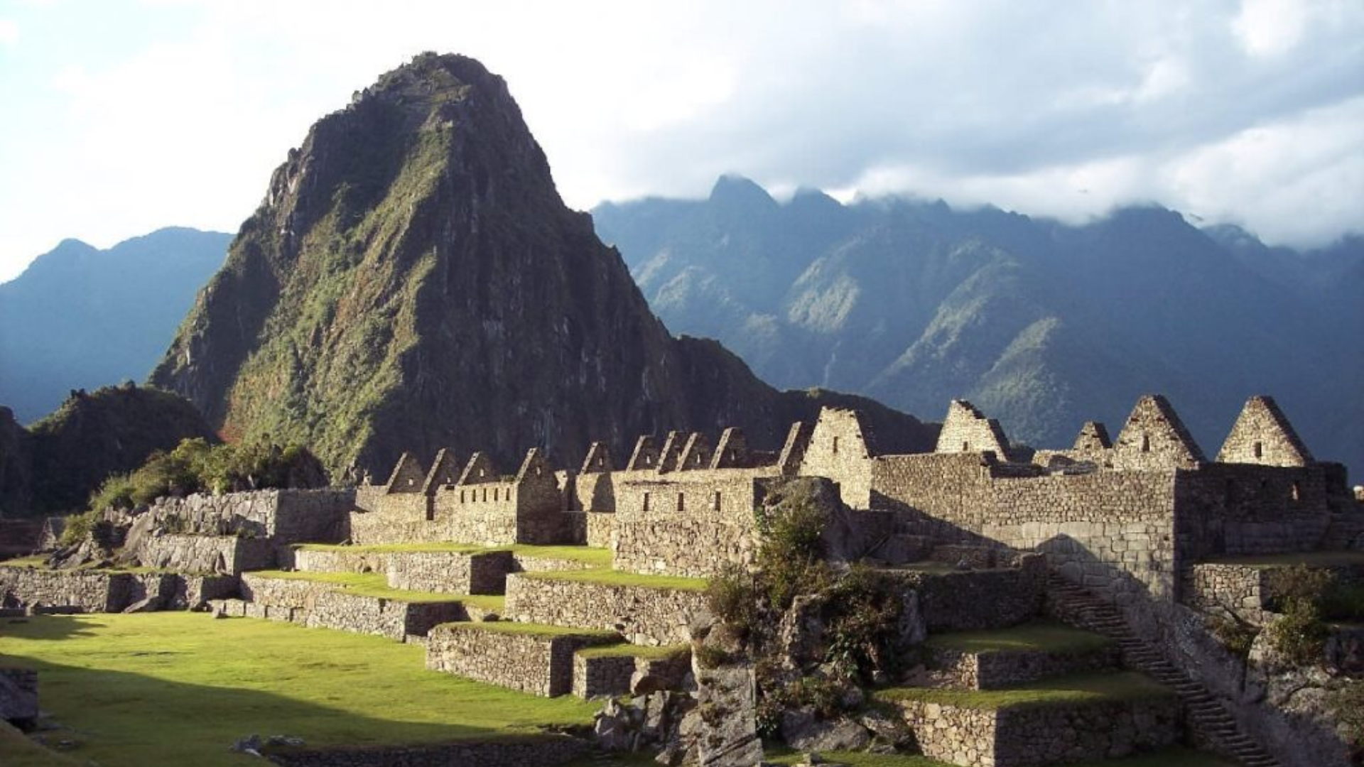 Valle Sagrado con conexión a Machu Picchu 2 Días / 1 Noche