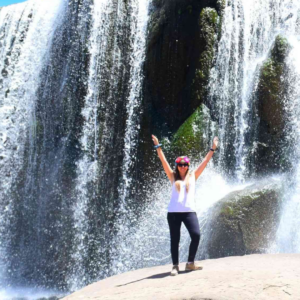 Catarata de Pillones y Bosque de Piedras de Puruña